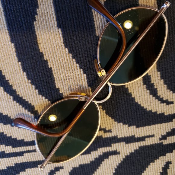 90\'s Giorgio Armani 221 816 OVAL Amber Tinted Gold Wire-Rimmed Sunglasses 52-16 main image 7